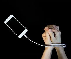 How to Beat Phone Addiction and Take Back Your Focus